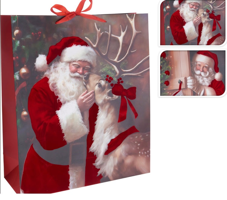 GIFT BAG 42X48CM 2ASS SANTA