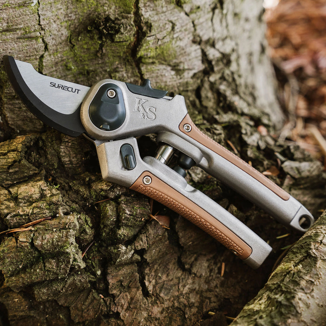 Kent &amp; Stowe SureCut All Purpose Lite Secateurs