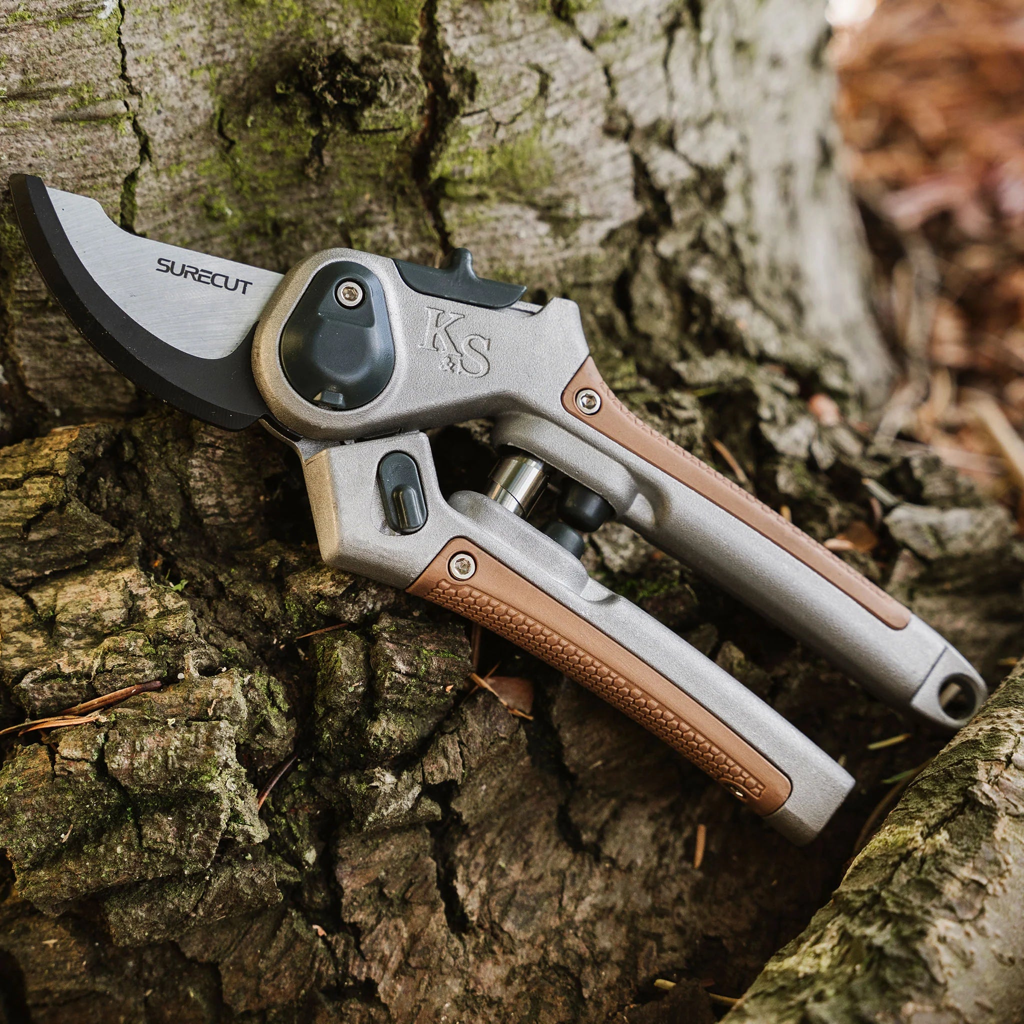 Kent &amp; Stowe SureCut All Purpose Lite Secateurs