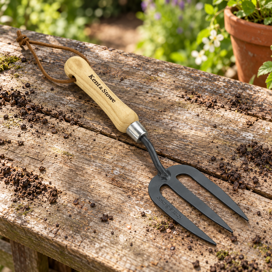 Kent &amp; Stowe Carbon Steel Hand Fork