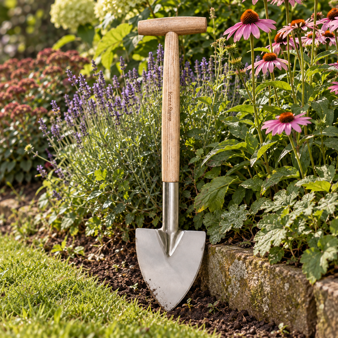 Kent &amp; Stowe Stainless Steel Perennial Spade